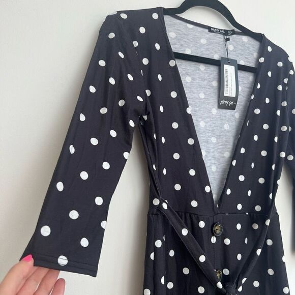 Nasty Gal Women's Polka Dots Plunging Button-Down Slit Dress Black/ White 4 NWT - Picture 5 of 10